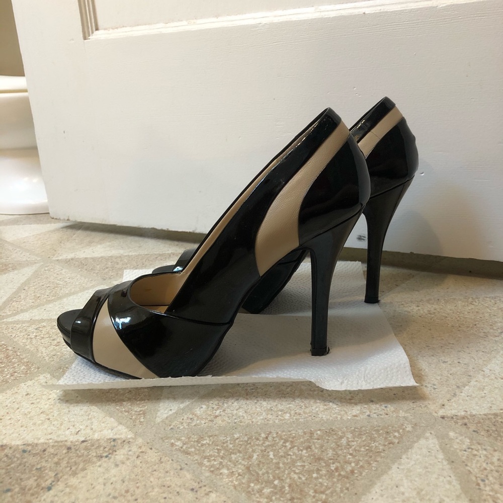 Nine West multicolor pumps size 7.5
